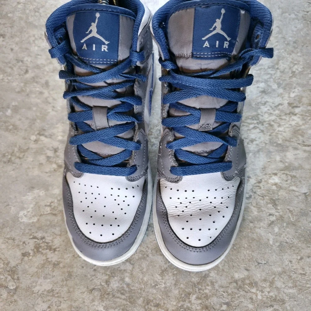 Jordan product pair